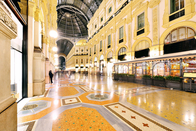 Vittorio Emanuele二世拱廊，意大利米兰